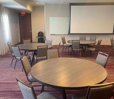 Pearland Hotel | Courtyard Marriott Houston Pearland