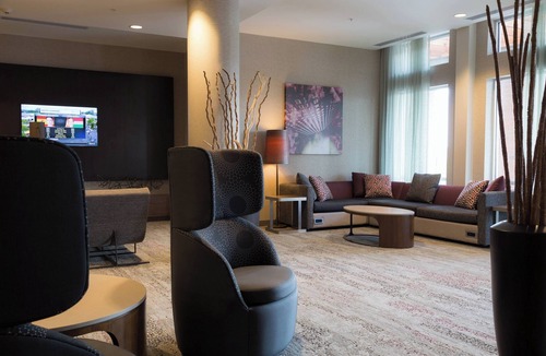 Granville Hotel | Courtyard Morgantown