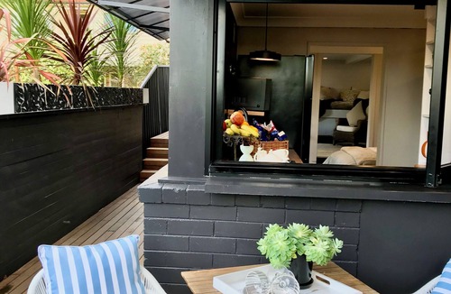 Carey Bay Apartment | Courtyard Pool Studio — Private Luxe Retreat.