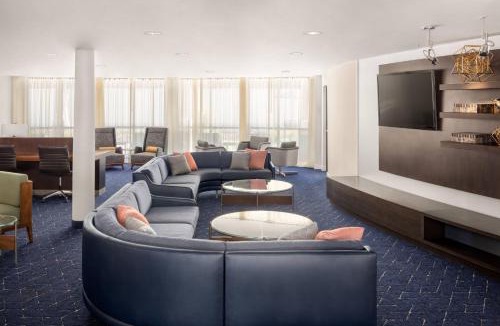 South Portland Hotel | Courtyard Portland Airport