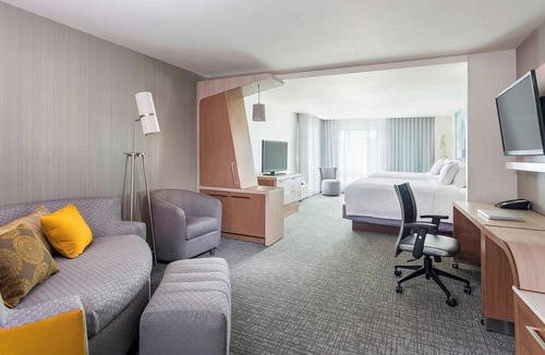 Stafford Hotel | Courtyard Stafford Quantico