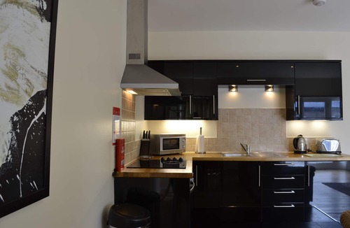 Arden Apartment | Courtyard Studio (Auchendennan)