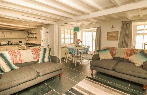 Cawsand Cottage | Cousham Cottage