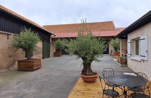 Cauroy-les-Hermonville House | Cousinade