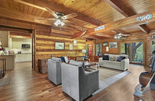 Martindale House | Cousins River Sanctuary I 3BR , sleeps 6, Hot tub