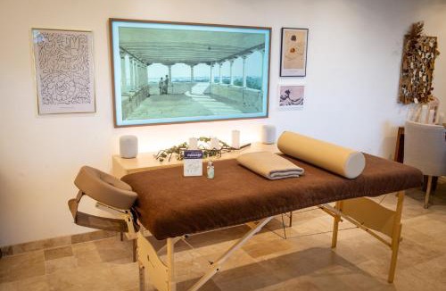 Vezins Bed & Breakfast | Couvent des Cordelières option spa