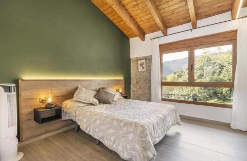 Conca de Dalt House | Cova Cuberes