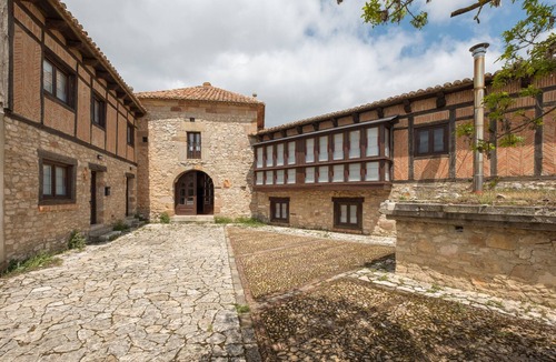 Aguilar de Campoo Cottage | COVALAGUA RURAL HOUSE