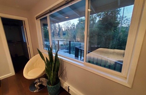 Auburn House | Cove at Lake Killarney