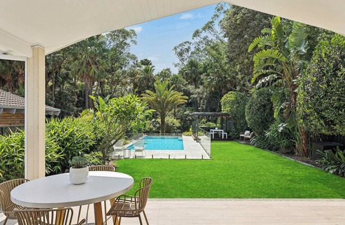 Umina Beach House | Cove Beach House by Coast Hosting