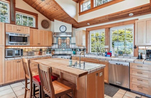 Arch Cape House | Cove Beach Lodge - Magnificent Oceanfront!