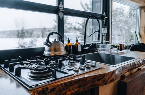 Dysart et al Cabin | Cove Cabin | Remote Wilderness Adventure