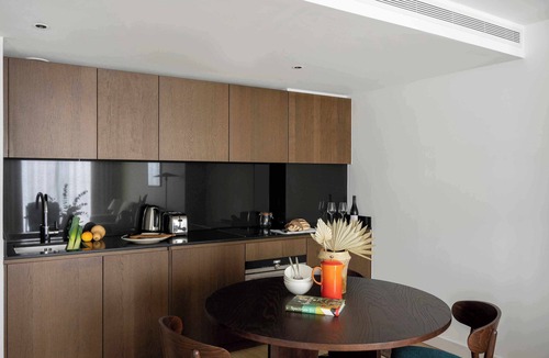 Canary Wharf Hotel | Cove Landmark Pinnacle