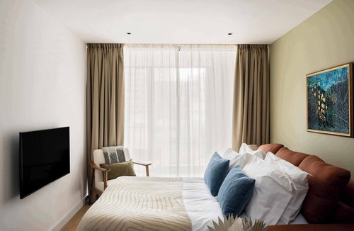 Canary Wharf Hotel | Cove Landmark Pinnacle