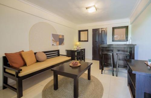 Denpasar Barat Hotel | Cove Premisol