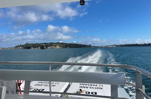 Army Bay Apartment | Cove side Bliss