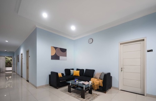 Binong Hotel | Cove Stariez