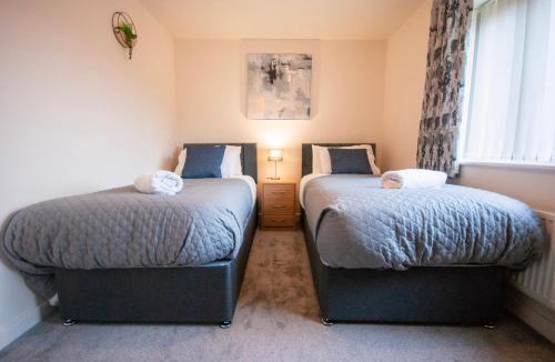 Dadlington House | Coventry Charm Retreat