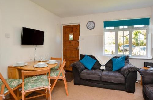 Helford Passage House | Coverack Cottage