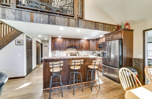 Bristow House | Covered Porch & Grill: 1-Acre Property in Bristow!
