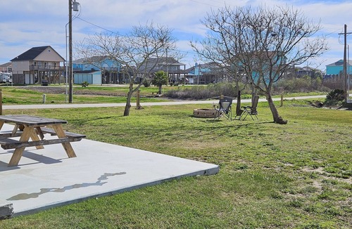 Crystal Beach House | Covered RV Space @ Crystal Beach Texas! Walking distance to the Beach!