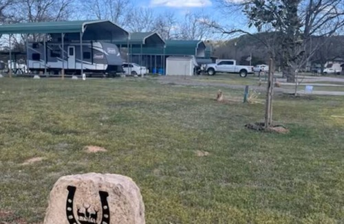 Dennis RV Rental | Covered RV Spaces by the Brazos River