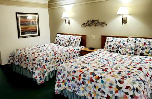 Lusk Hotel | Covered Wagon Motel Lusk WY