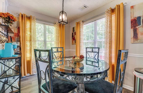 Covington House | Covington Abode < 30 Mi to Stone Mtn Park!