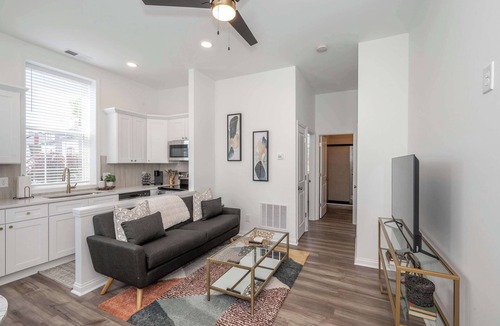 Covington Condo | Covington Charm 201 S