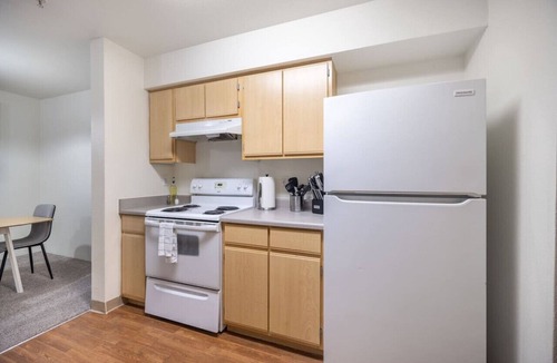 Covington Apartment | Covington Comfort: 2BD/2BA Home with Office