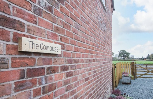 Stanton Upon Hine Heath Cottage | Cow'ouse