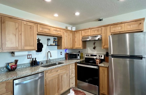 Barelas Condo | Cowboy Bunkhouse Condo
