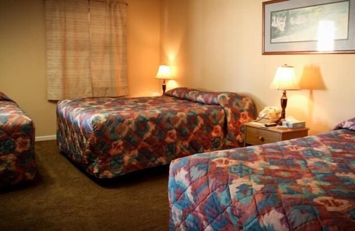 Edgemont Hotel | Cowboy Inn