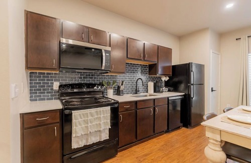 Stillwater Apartment | Cowboy Luxe - Chic Studio Apartment