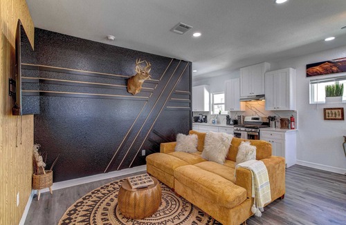 Houston House | Cowboy Ranch House