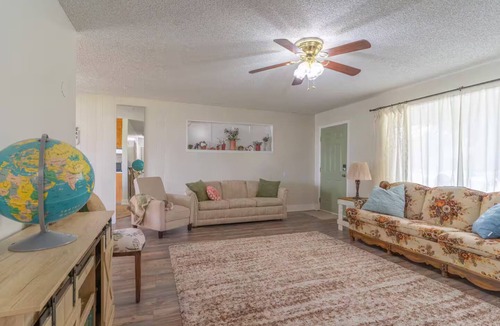 Taylorsville House | Cowboy Ranch House