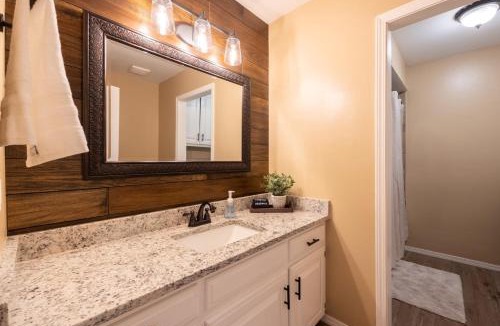 Springdale House | Cowboy Retreat: Experience the Wild West