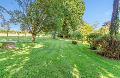 Cowbridge House | Cowbridge Cottage with shared swimming pool