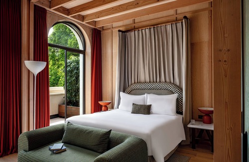 Cockleford Hotel | Cowley Manor Experimental