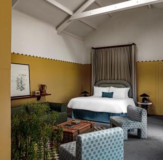 Cockleford Hotel | Cowley Manor Experimental