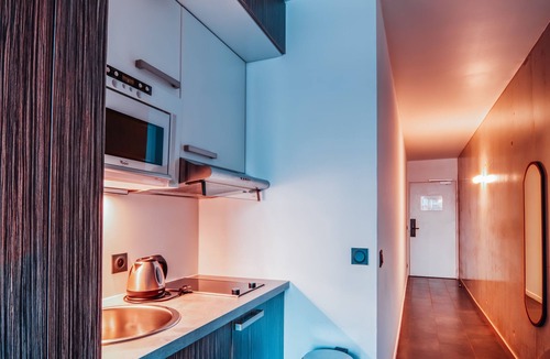 Cergy House | Cowool Cergy