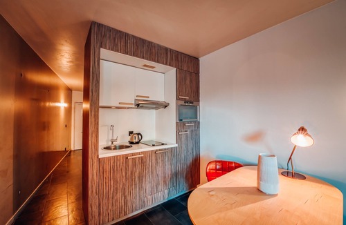 Cergy House | Cowool Cergy