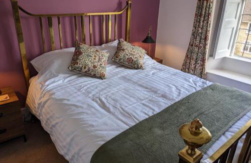 Weston Underwood Bed & Breakfast | Cowpers Oak