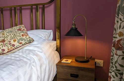 Weston Underwood Bed & Breakfast | Cowpers Oak