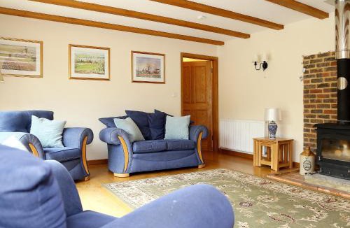 Bilting House | Cowslip Cottage