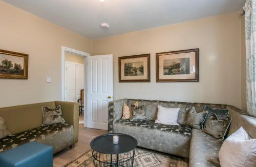 Hethel House | Cowslip Cottage-Ukc2457