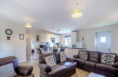 Great Hatfield House | Cowslip Cottage- W43122