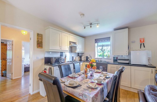 Great Hatfield Cottage | Cowslip Cottage- W43122
