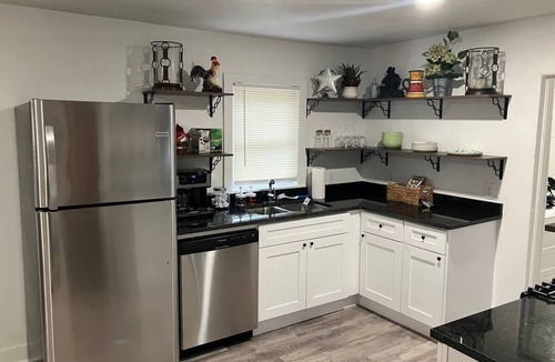Fort Worth House | Cowtown Cottage: Steps to Stockyards - Near 2026 Cup
