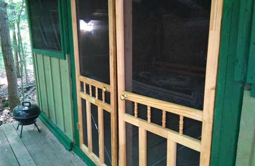 Dryden Cabin | Coyote's Den Rustic Cabin for Adventurous Camper